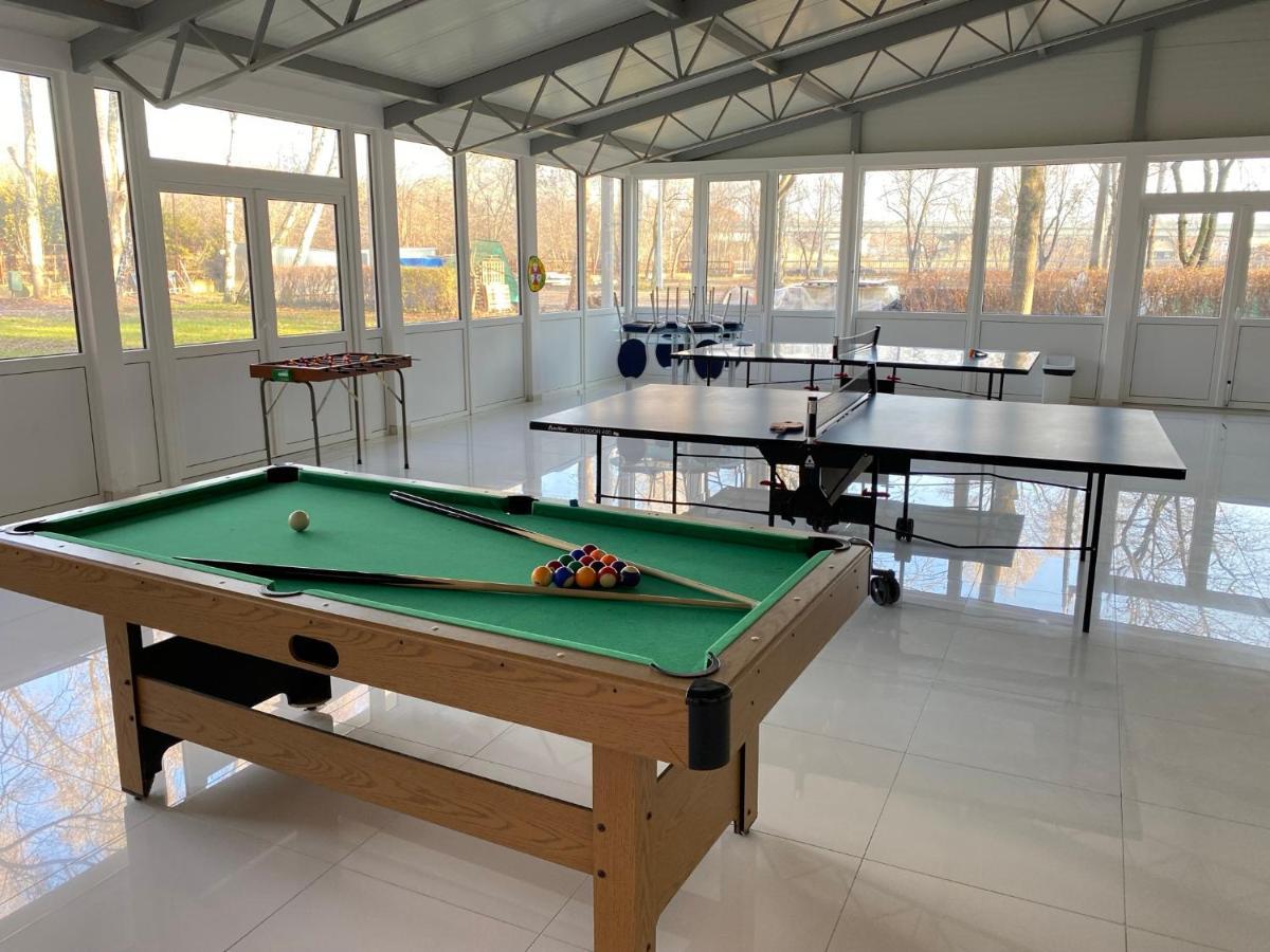 Tisza Sport Hotel Szeged Ngoại thất bức ảnh