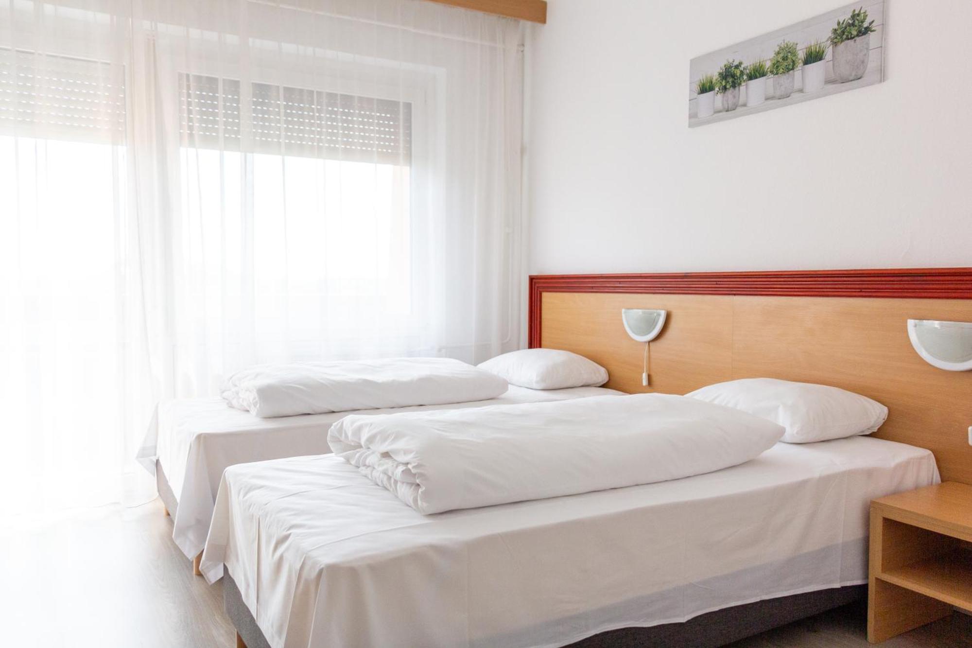 Tisza Sport Hotel Szeged Ngoại thất bức ảnh