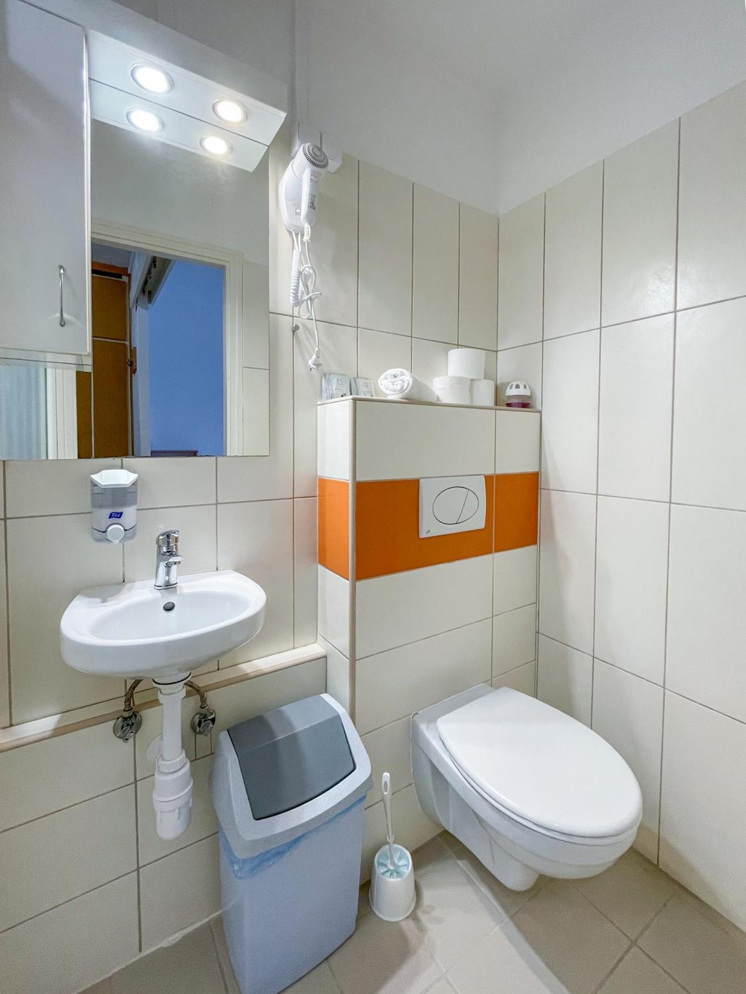 Tisza Sport Hotel Szeged Ngoại thất bức ảnh