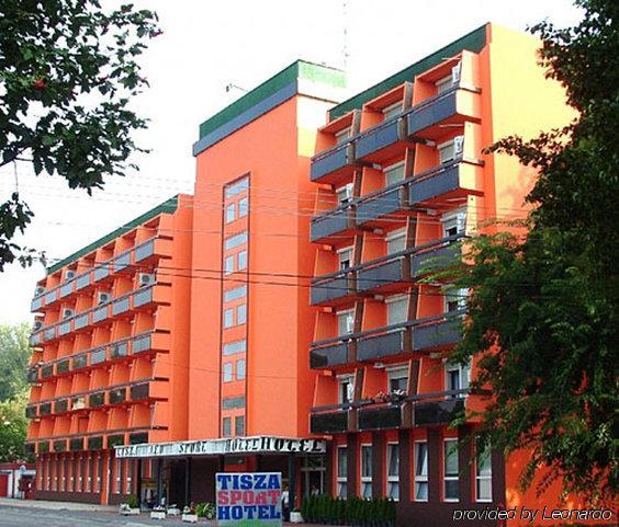 Tisza Sport Hotel Szeged Ngoại thất bức ảnh