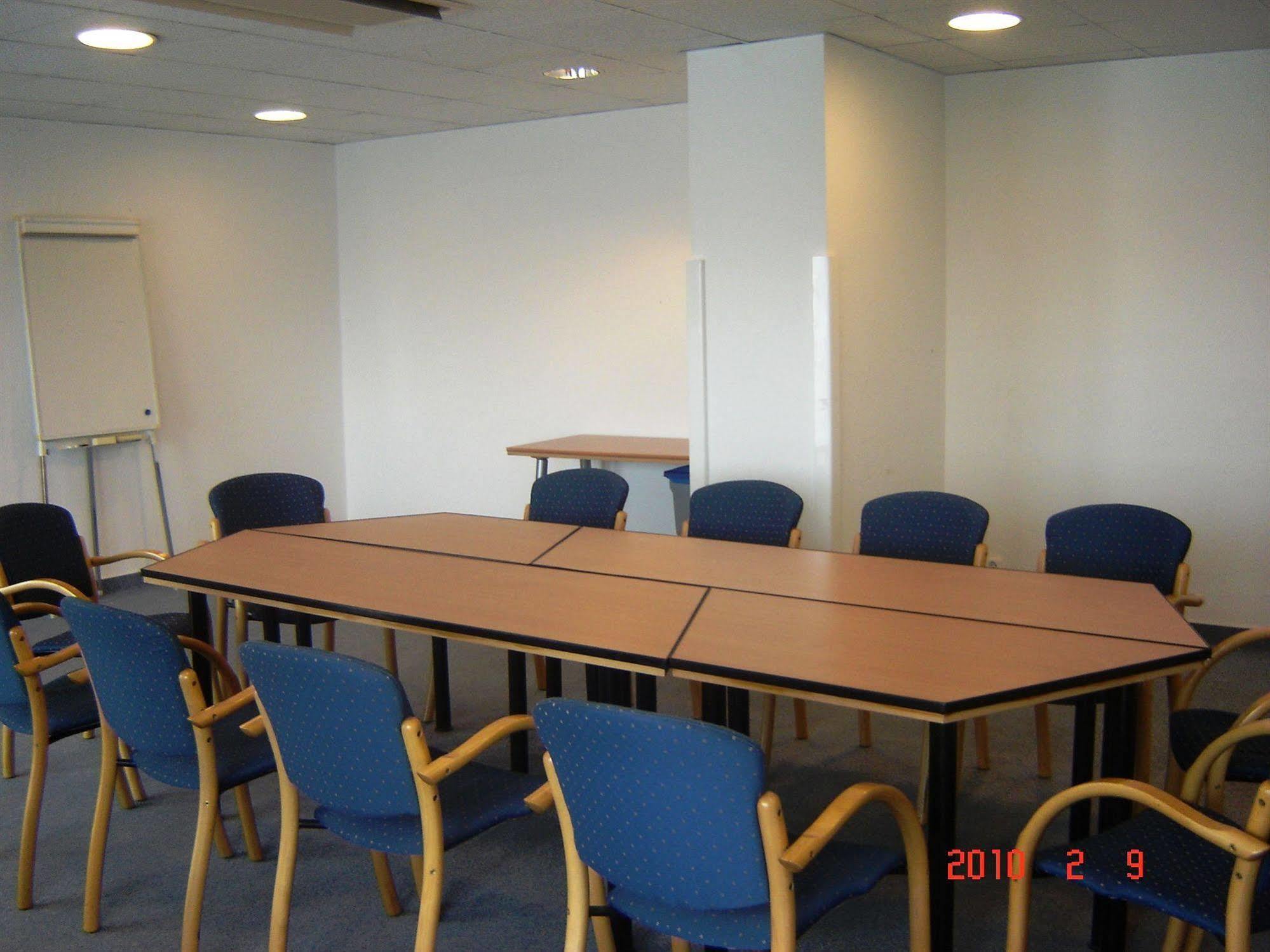 Tisza Sport Hotel Szeged Ngoại thất bức ảnh